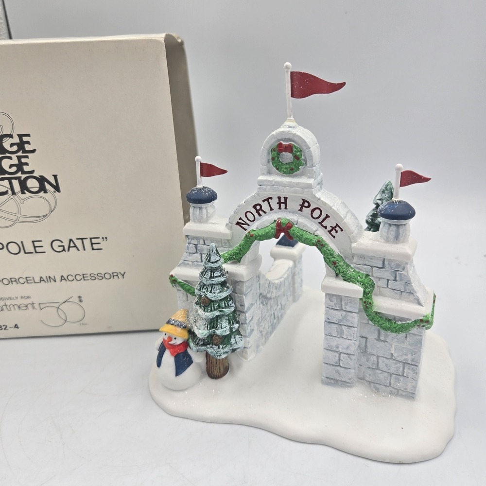 Vtg Department 56 Heritage Village North Pole Gate (56324) NIB Porcelain Accesso